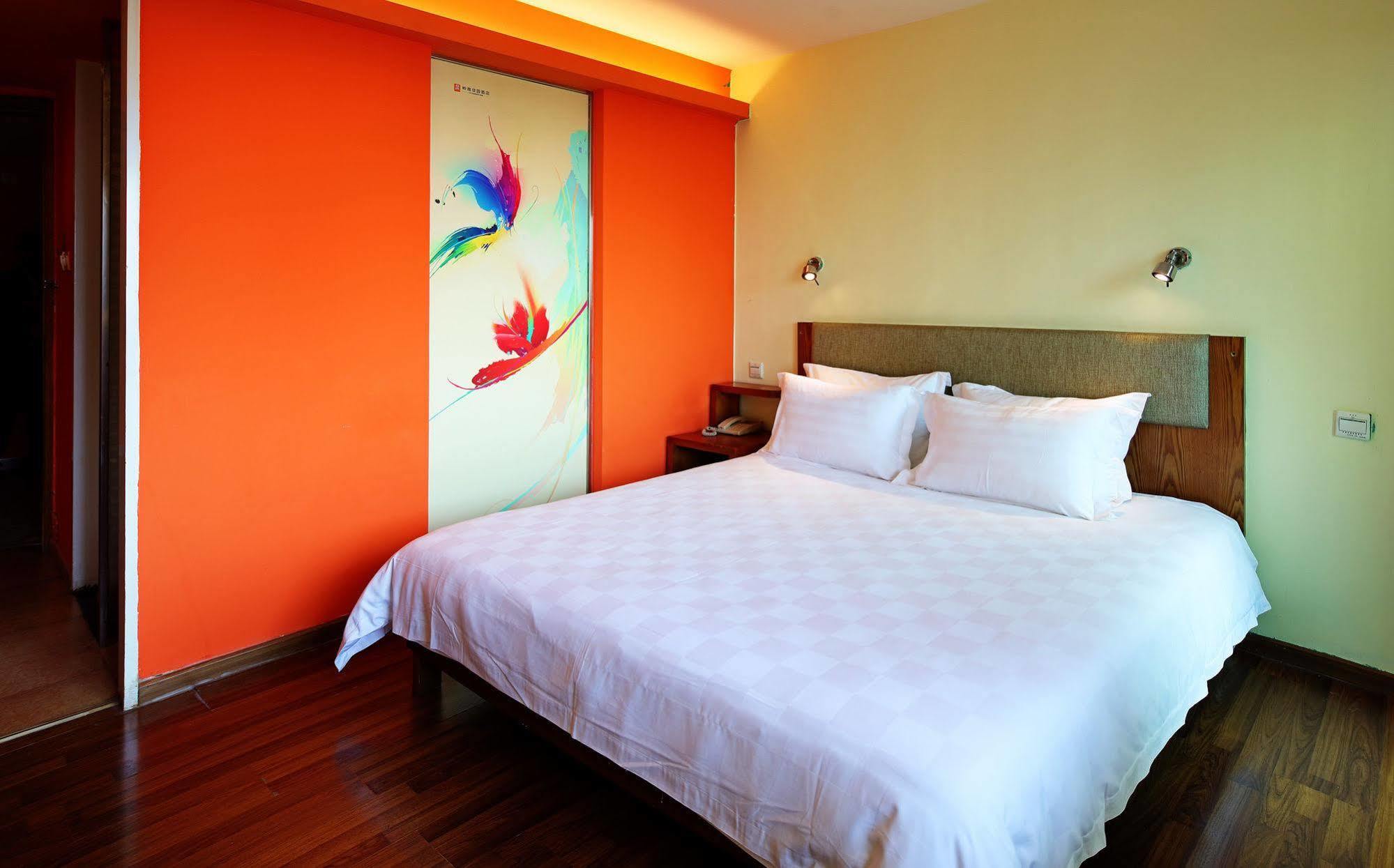 Yanjiang East Garden Inn Cantón Exterior foto